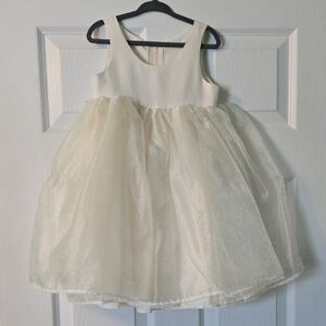 Elegant Cream Sleeveless 18-24 M Baby Dress